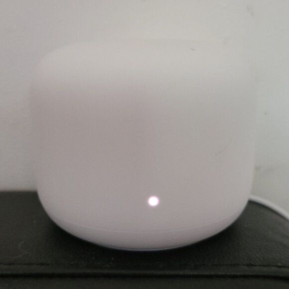 Google Nest Wifi Router - Picture 3 of 3